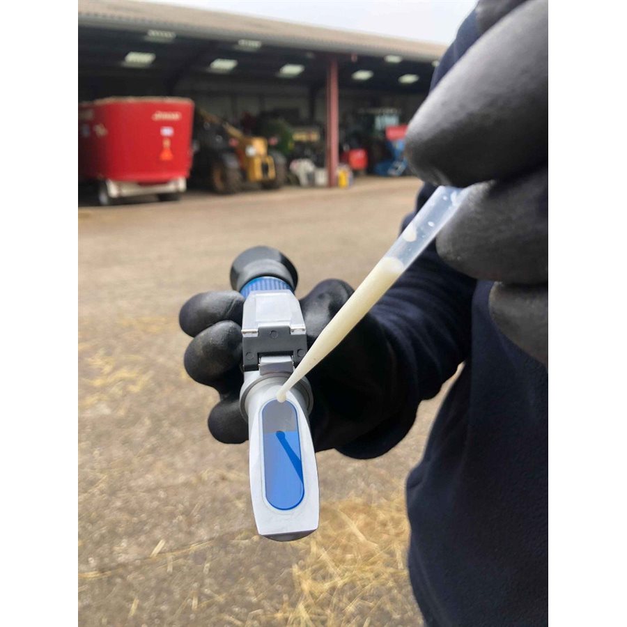 Colostrum Refractometer